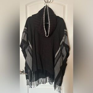 NWT Johnston & Murphy Black and Gray Poncho